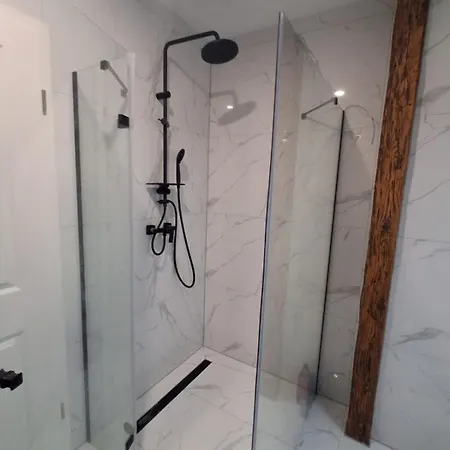 Blisko Jeziora Na Mazurach U Zofijki